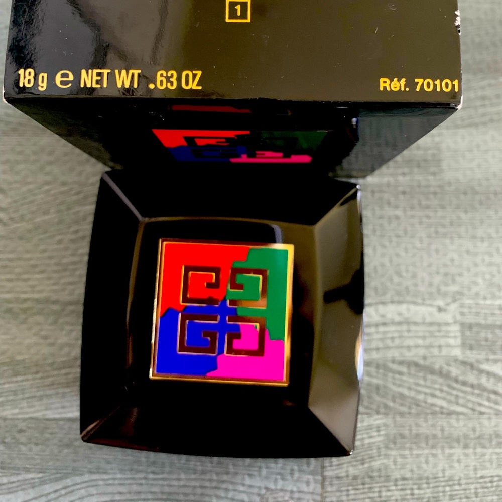 Givenchy Powder Prism Face Powder